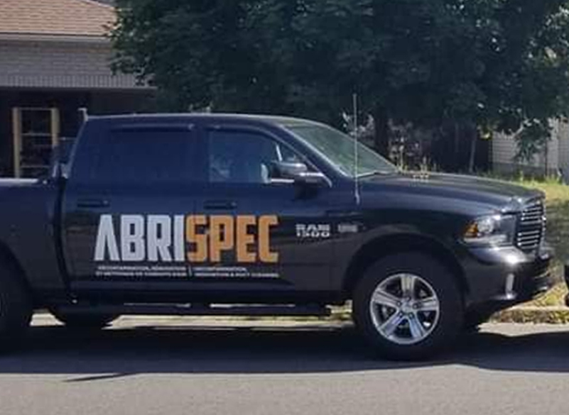 Pickup truck with Abri Spec lettering